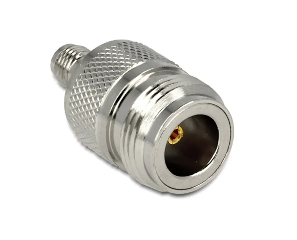 Adapter med N-hunn til RP-SMA-hunn