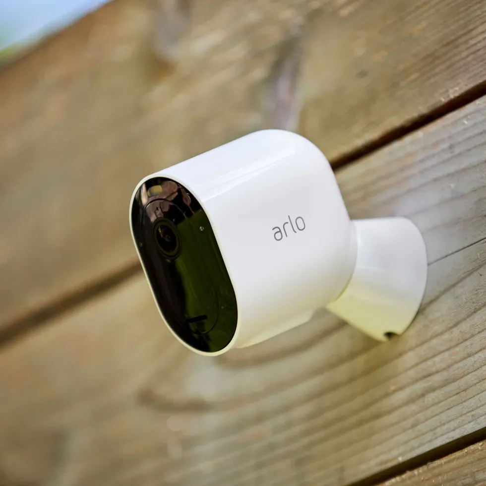 Arlo Pro 4 Spotlight – Trådløst overvåkingskamera 4-pk.