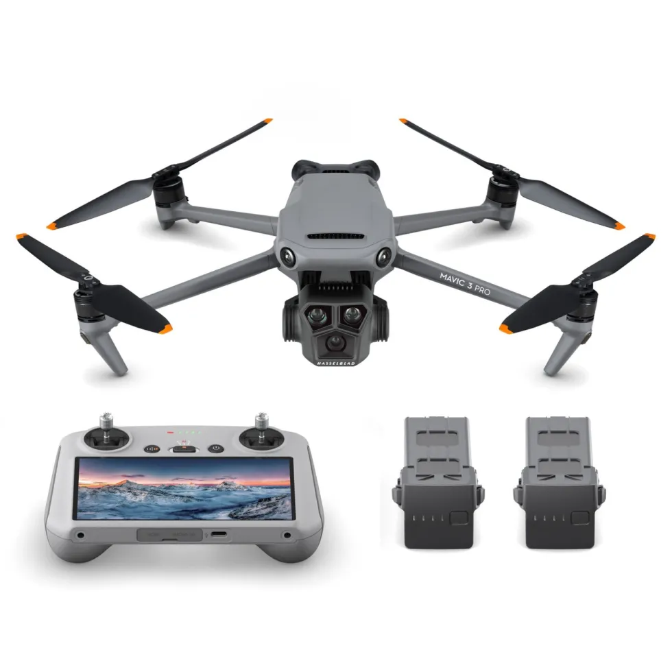 DJI Mavic 3 Pro RC Fly More Combo
