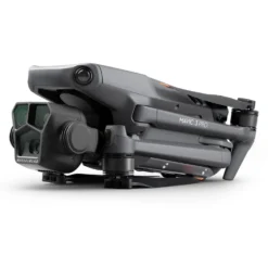 DJI Mavic 3 Pro RC Fly More Combo