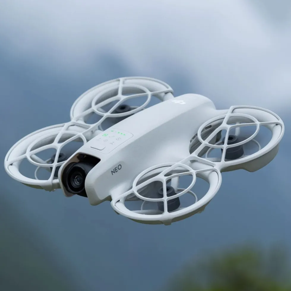 DJI Neo Fly More Combo