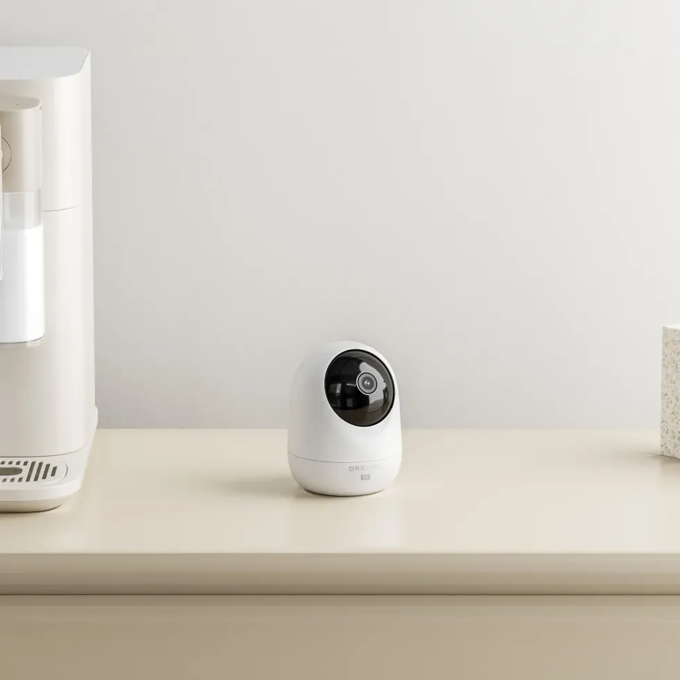 Dreame NAVO Care 1 InCam innendørskamera med 2K og 360° rotasjon Hvit