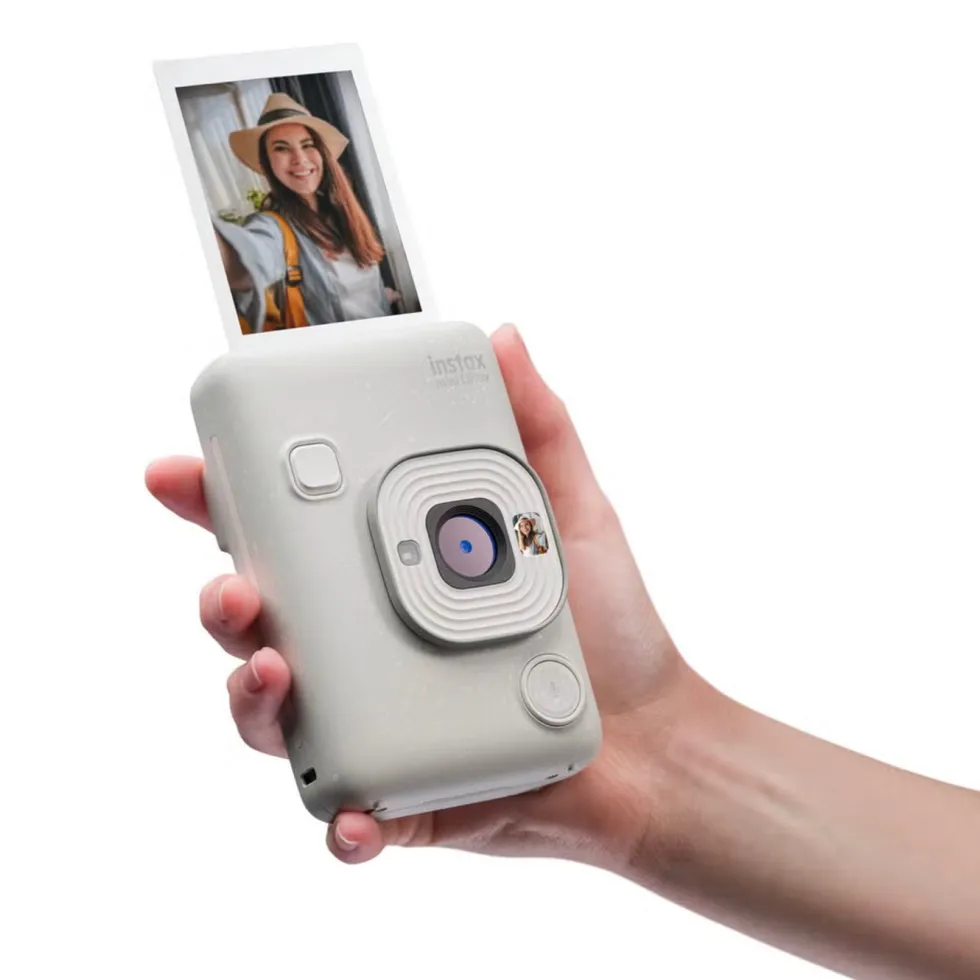 Fujifilm Instax Mini LiPlay. Hybrid instantkamera og smarttelefonskriver