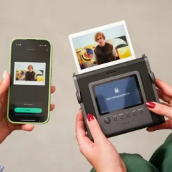 Fujifilm Instax WIDE Evo Hybridkamera