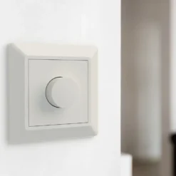 Heatit Z-Dim 2 Z-Wave multidimmer 250 W