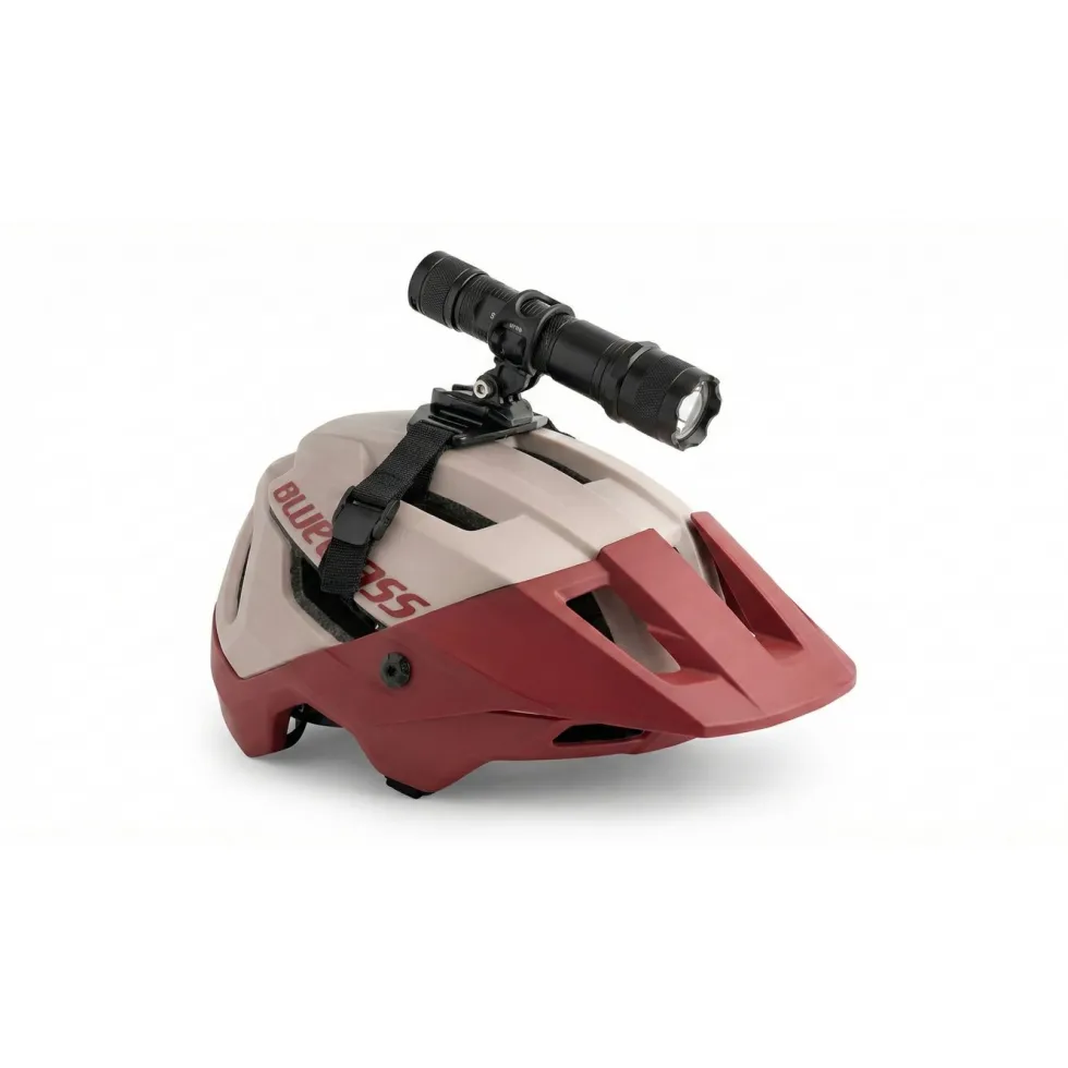 Helmet Mount hjelmfeste for lykt eller actionkamera