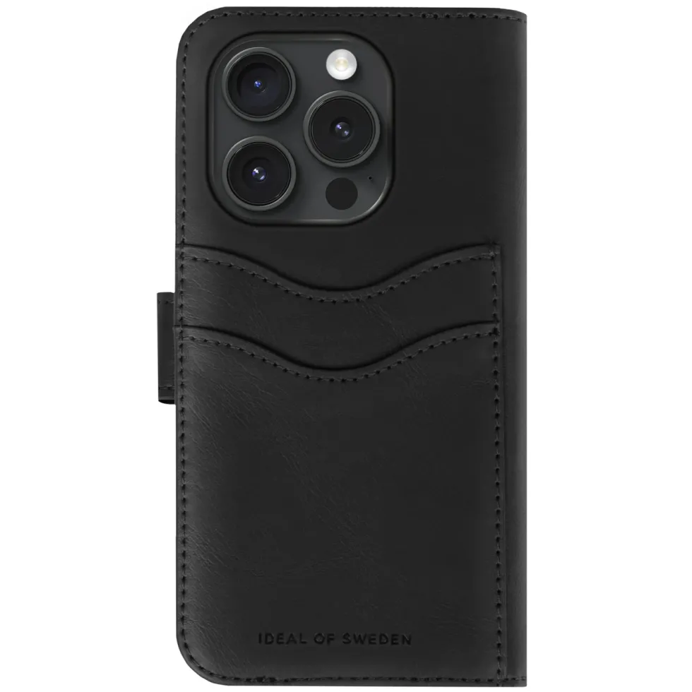 IDEAL OF SWEDEN Magnet Wallet+ for iPhone 15 Pro Svart