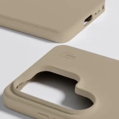 IDEAL OF SWEDEN Silicone MagSafe Case – mobildeksel til Galaxy S26 Ultra Perfect Beige