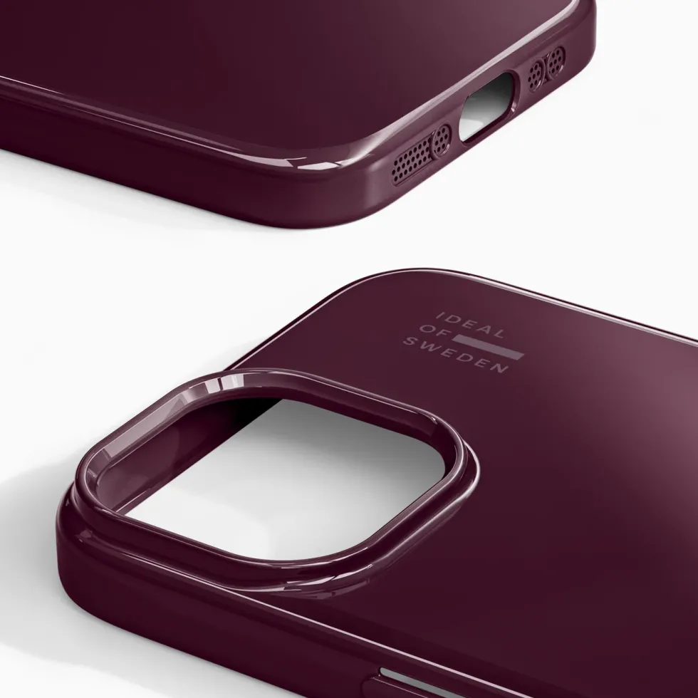 IDEAL OF SWEDEN Slim MagSafe Case – iPhone 13, 14, 15, 16e og 17e Glossy Cherry