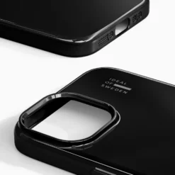 IDEAL OF SWEDEN Slim MagSafe Case – iPhone 13, 14, 15, 16e og 17e Glossy Black
