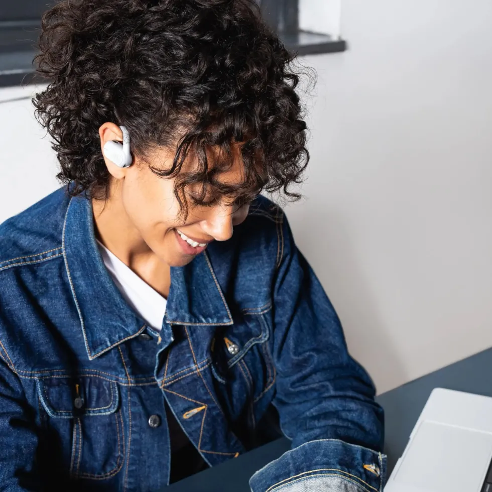 JBL Soundgear Sense Hvit