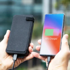 Linocell Powerbank med solcellelading 20 W 8000 mAh
