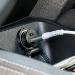 Linocell USB-billader med USB-C- og A-port