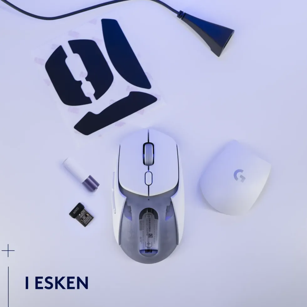 Logitech G G309 Lightspeed Trådløs datamus Hvit