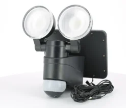 Luxorparts Solcelledrevet LED-lyskaster 500 lm