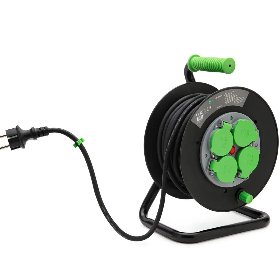 Luxorparts 4-veis kabelsnelle 15 m IP44