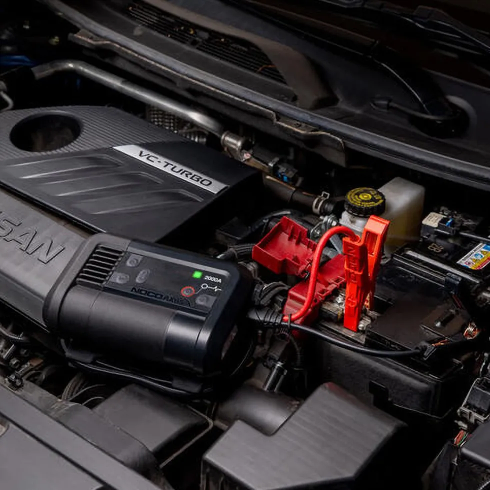 Noco Boost+Air AX65 starthjelp med luftkompressor 2000 A