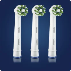 Oral-B CrossAction Tannbørstehode 3-pk.