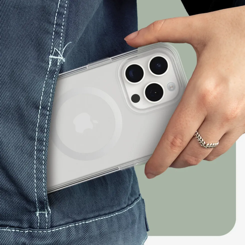 Otterbox Symmetry Magsafe for iPhone 15 Pro Gjennomsiktig