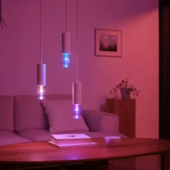 Philips Hue RGB ST72 Smart LED-lampe E27 500 lm