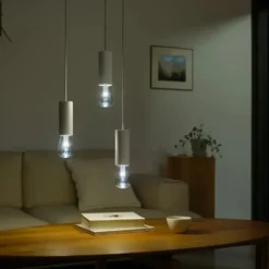 Philips Hue RGB ST72 Smart LED-lampe E27 500 lm