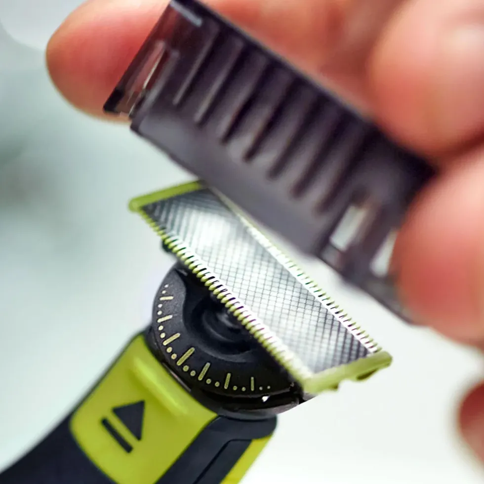 Philips OneBlade 360 skjeggtrimmer