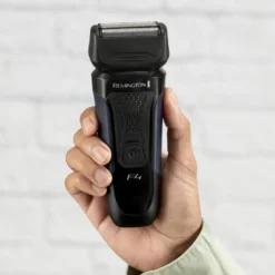 Remington F4002 Foil Shaver F4 Barbermaskin