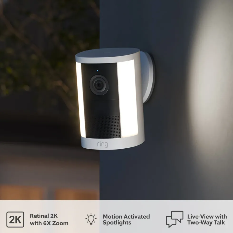 Ring Spotlight Cam Battery (2nd Gen) trådløst overvåkingskamera Hvit