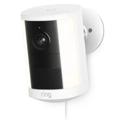 Ring Spotlight Cam Pro plug-in overvåkingskamera Hvit