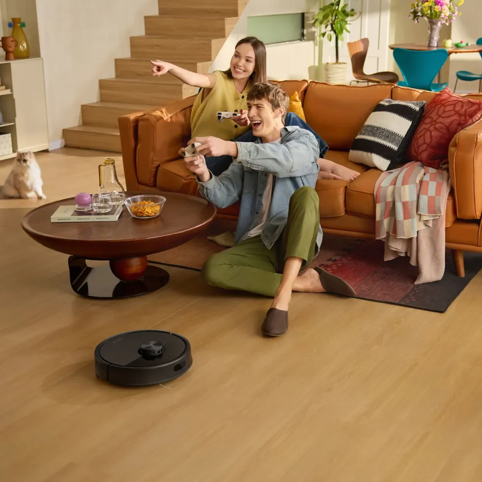 Roborock Q7 TF+ robotstøvsuger med basestasjon Svart