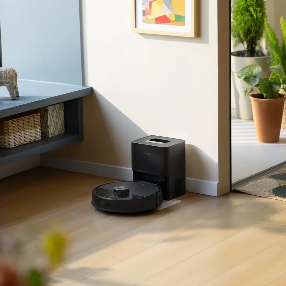 Roborock Q7 TF+ robotstøvsuger med basestasjon Svart