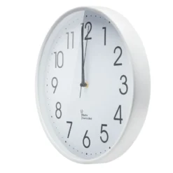Rubicson Radiostyrt veggklokke 30 cm