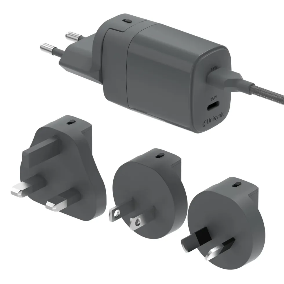 Unisynk Kompakt 2-ports lader for reisen – 35 W