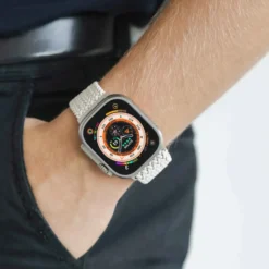 Vonmählen Woven Loop flettet rem til Apple Watch 44/45/46/49 mm Cream