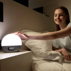 WiiM Wake-up light med vekkerklokke